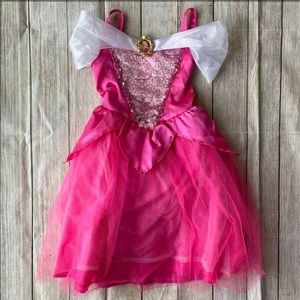 SOLD - Disney’s sleeping beauty Girls size 4-6t